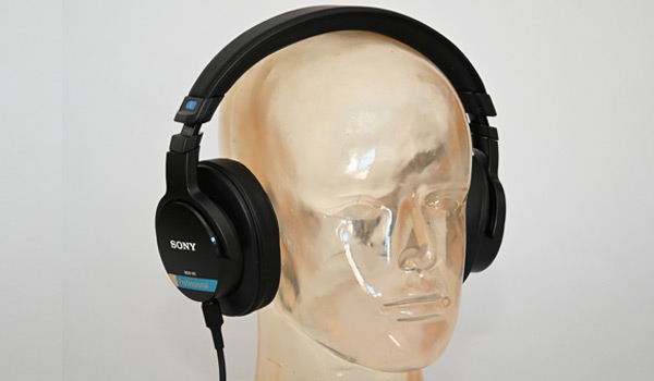 Sony MDR-M1